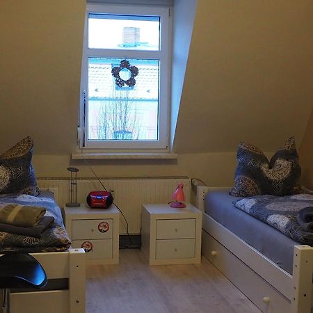 Jarmen Ferienwohnung Extérieur photo