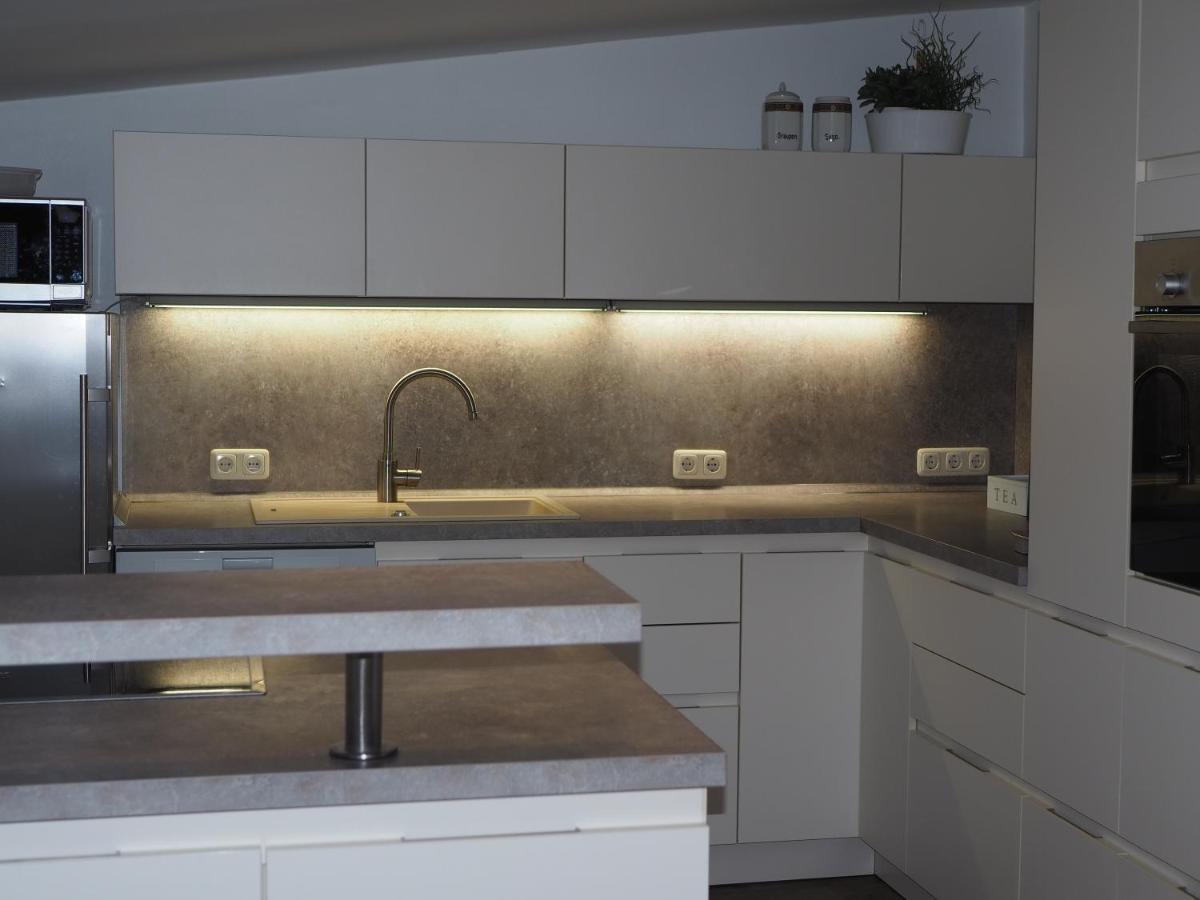 Jarmen Ferienwohnung Extérieur photo